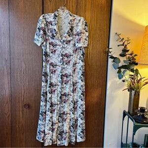Betsy’s Things vintage floral dress